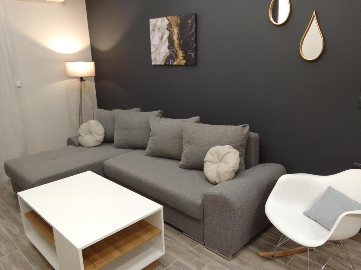 Lusso Apartment - City Center 韦里亚 外观 照片