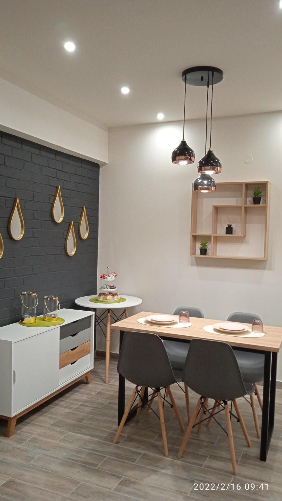 Lusso Apartment - City Center 韦里亚 外观 照片